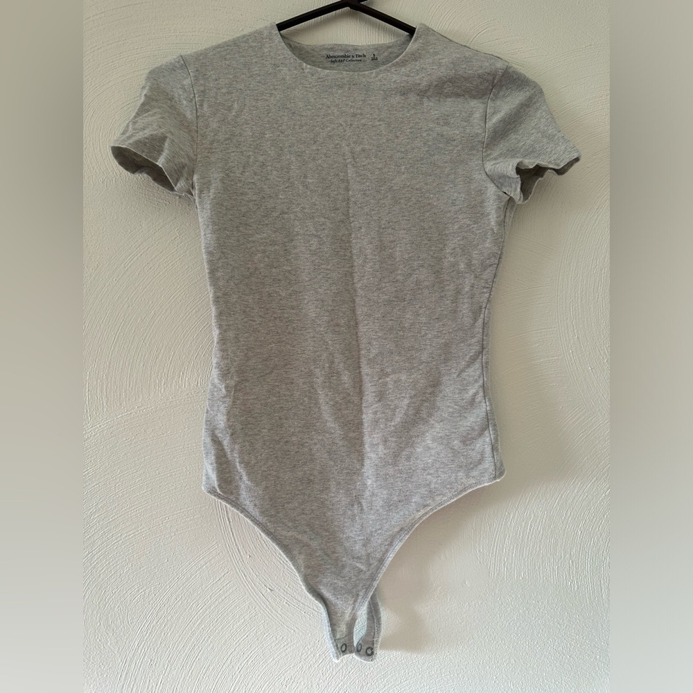 Abercrombie & Fitch bodysuit